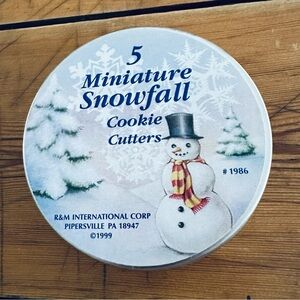 Miniature Snowfall Cookie Cutters & Holiday Cookie Cutters!